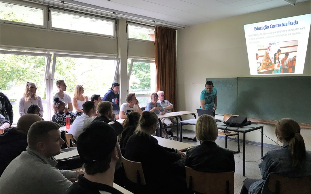 Neto Santos und Kennedy de Oliveira Ribeiro zu Gast am Comenius-Kolleg (Sep. 2018)